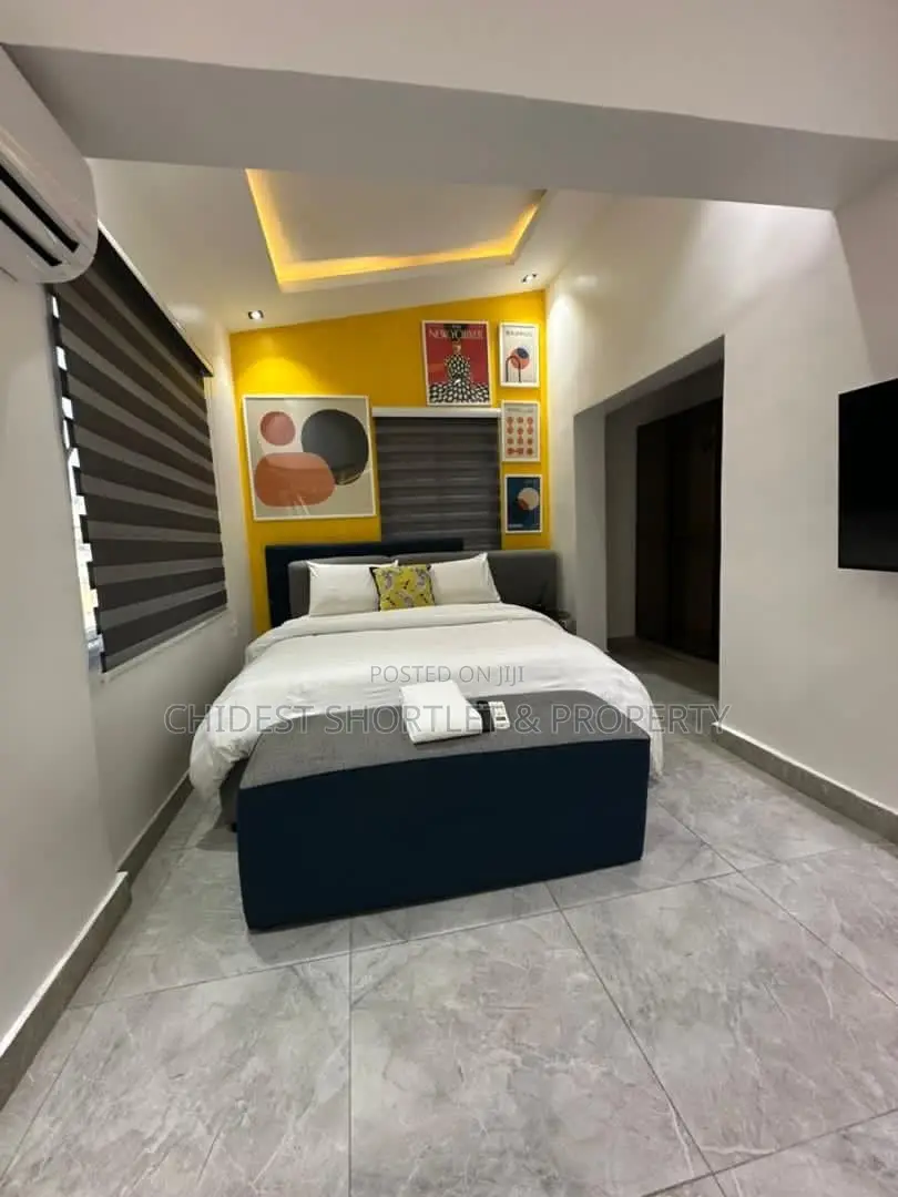 Furnished 1bdrm Block of Flats in Lekki for rent