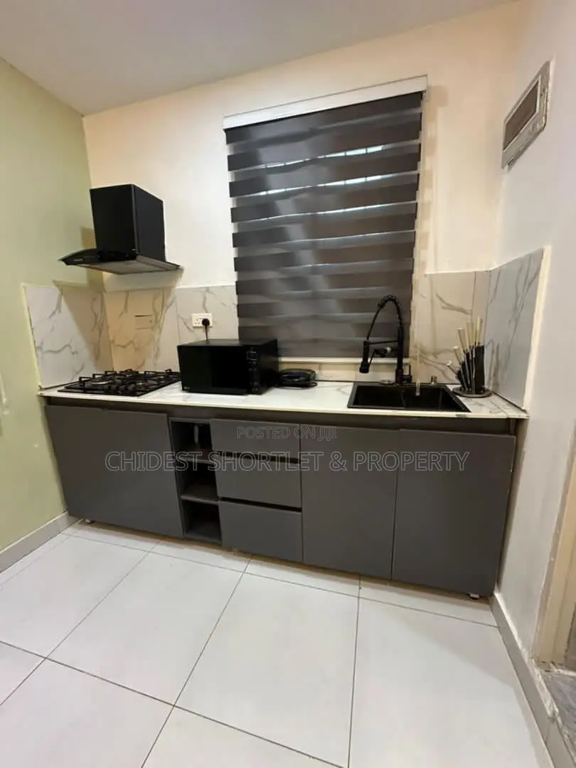 Furnished 1bdrm Block of Flats in Lekki for rent
