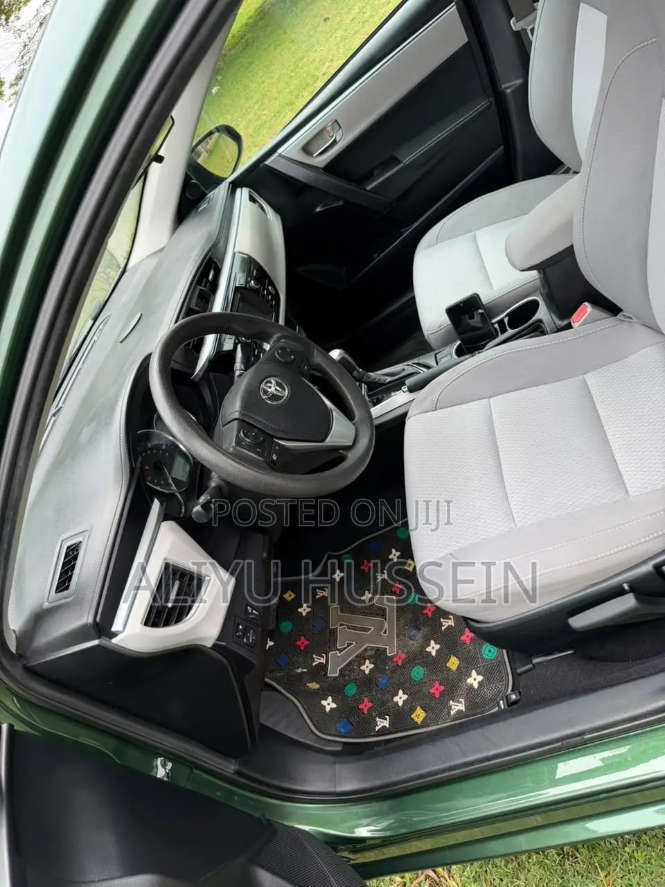 Toyota Corolla 2015 Green