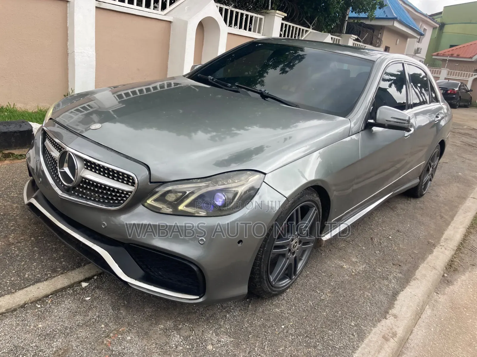 Mercedes-Benz E350 2011 Gray