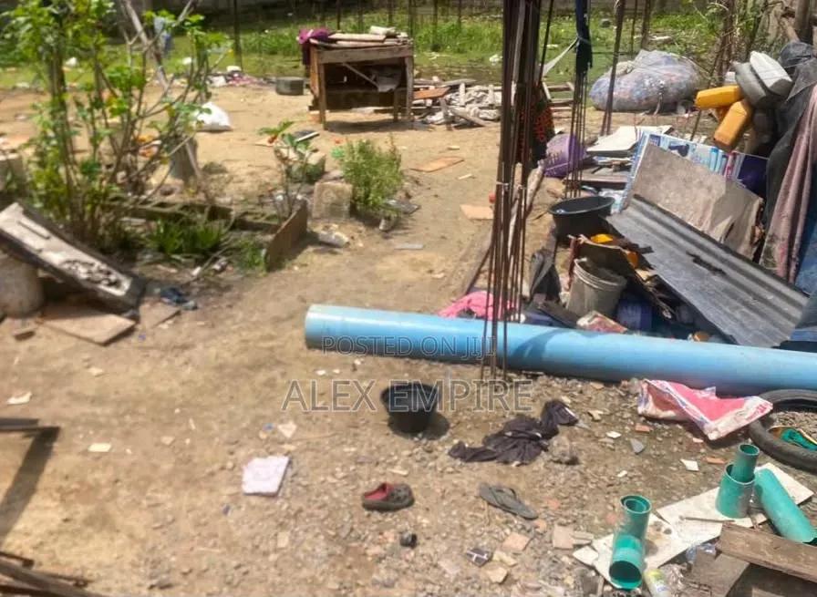 Full Plot of Land for Sale in Peace Estate, Ago