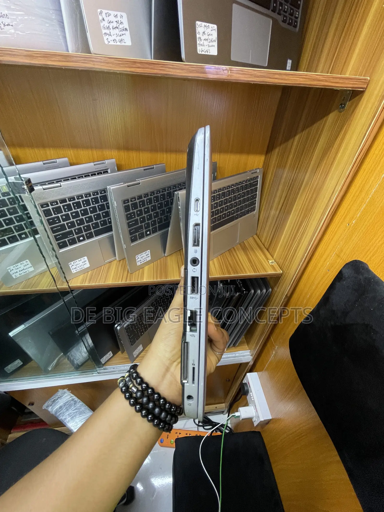 Laptop HP EliteBook 820 G3 8GB Intel Core i5 SSD 256GB