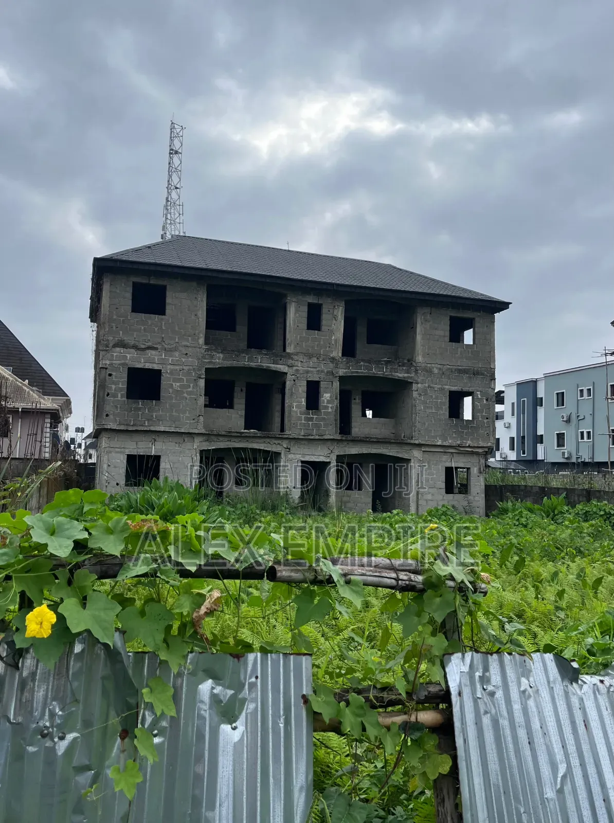 2bdrm Block of Flats in Ago Palace for sale