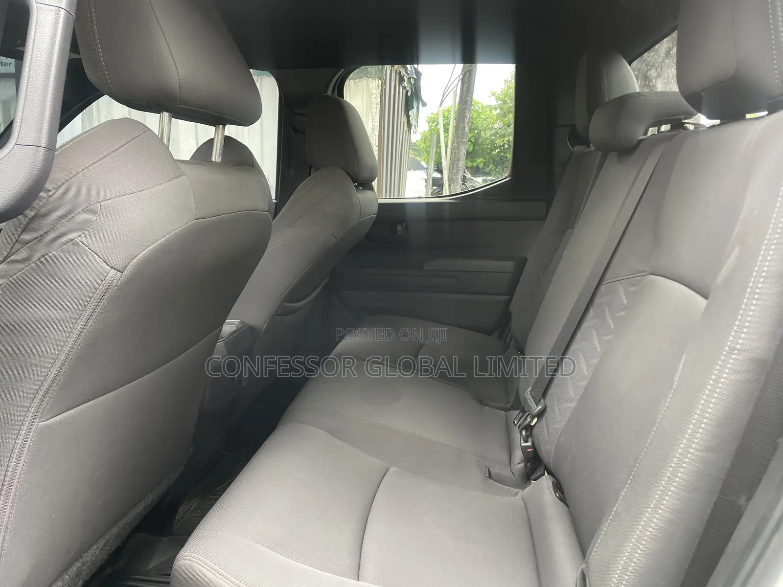 Toyota Tacoma 2024 White
