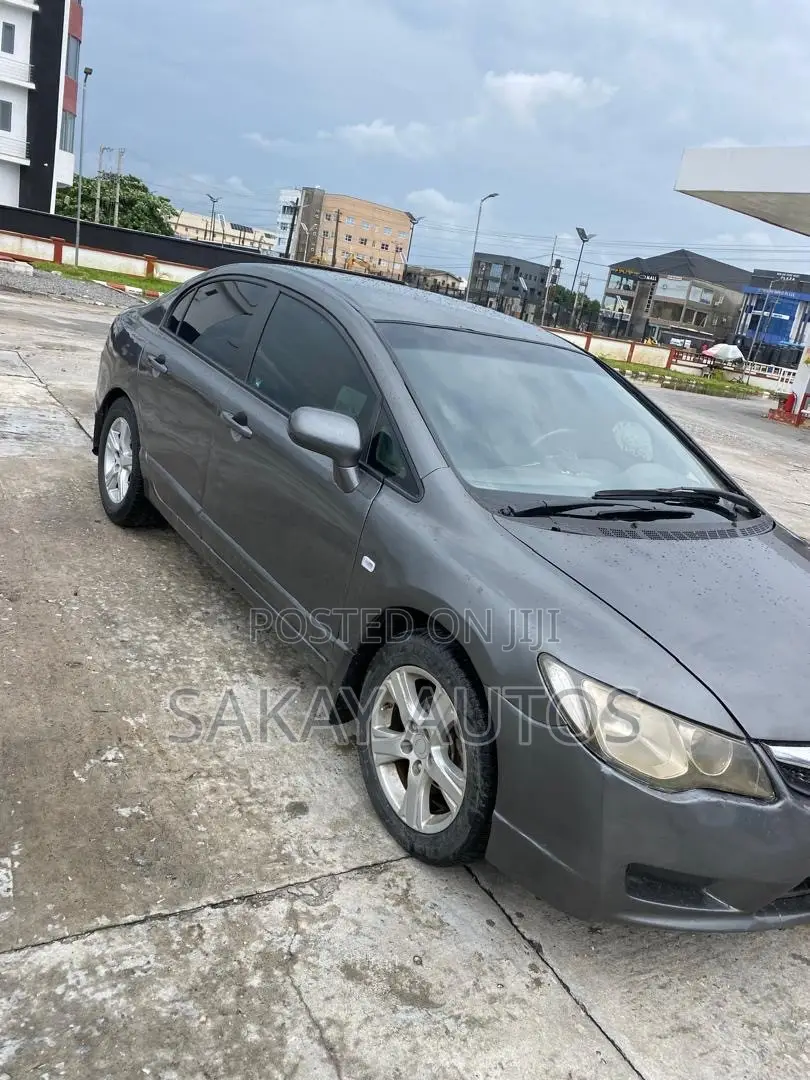 Honda Civic 2008 Gray