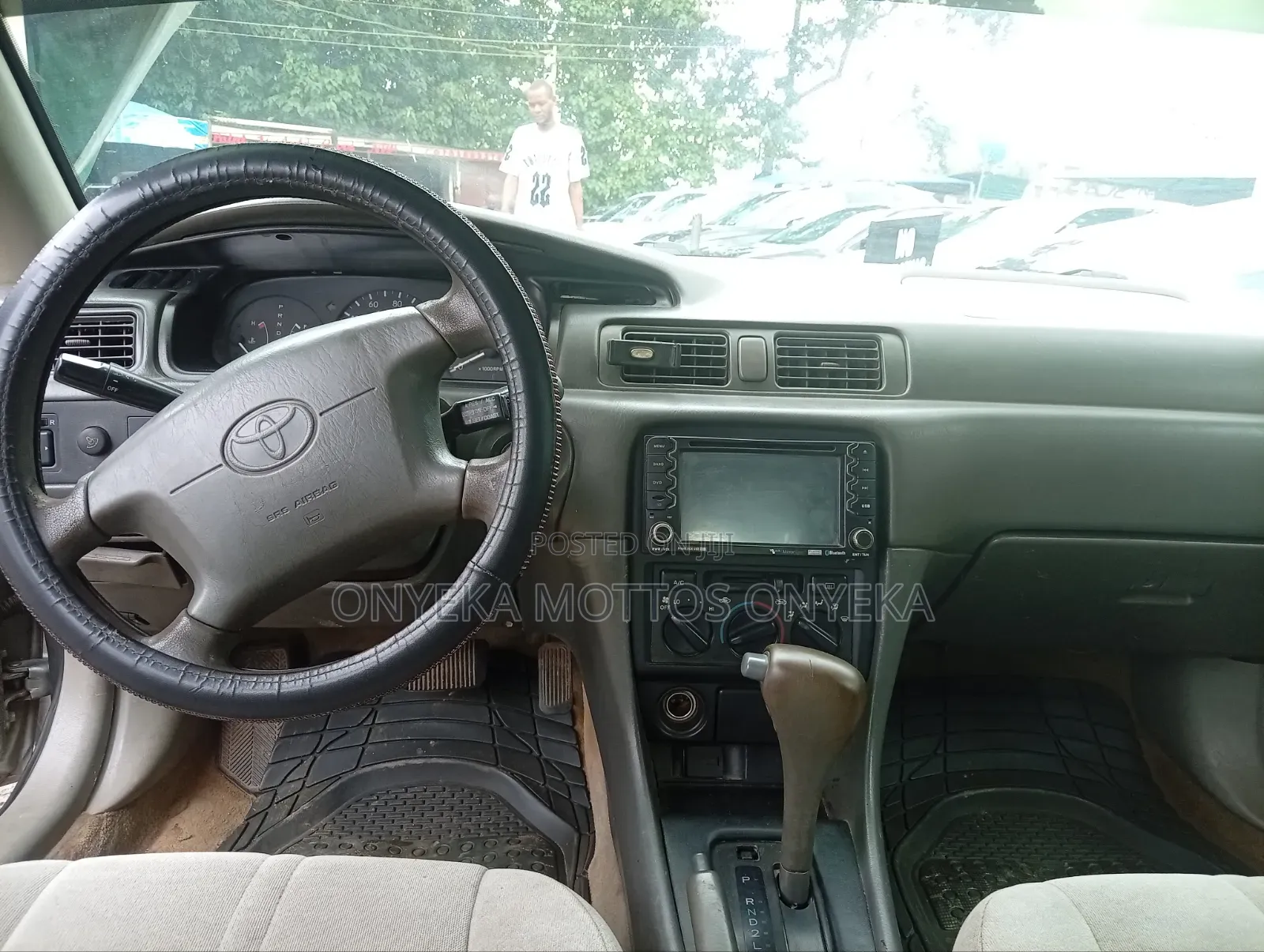 Toyota Camry 2000 Gray