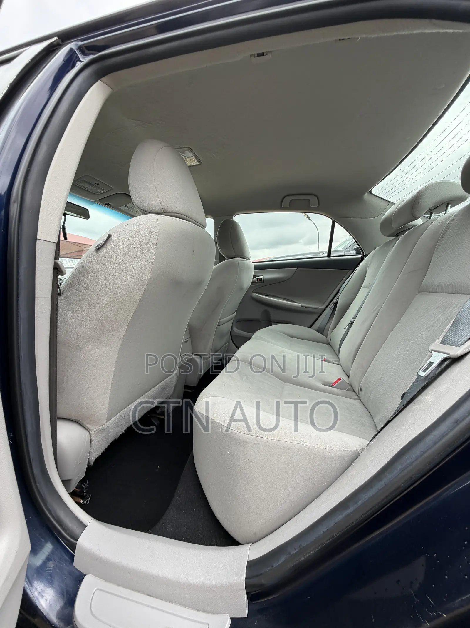 Toyota Corolla LE 4dr Sedan (1.8L 4cyl 4A) 2012 Blue