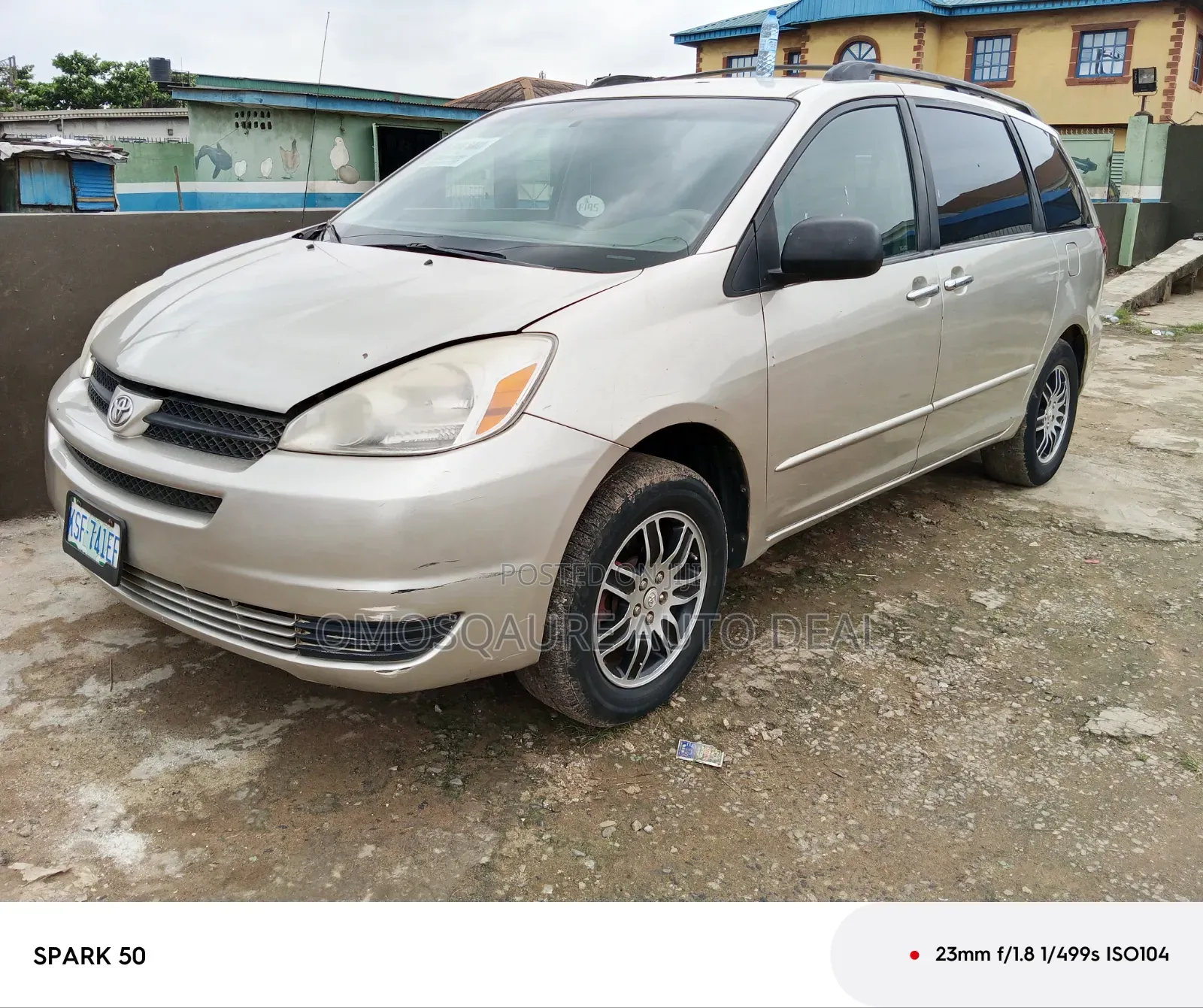 Toyota Sienna 2005 Silver