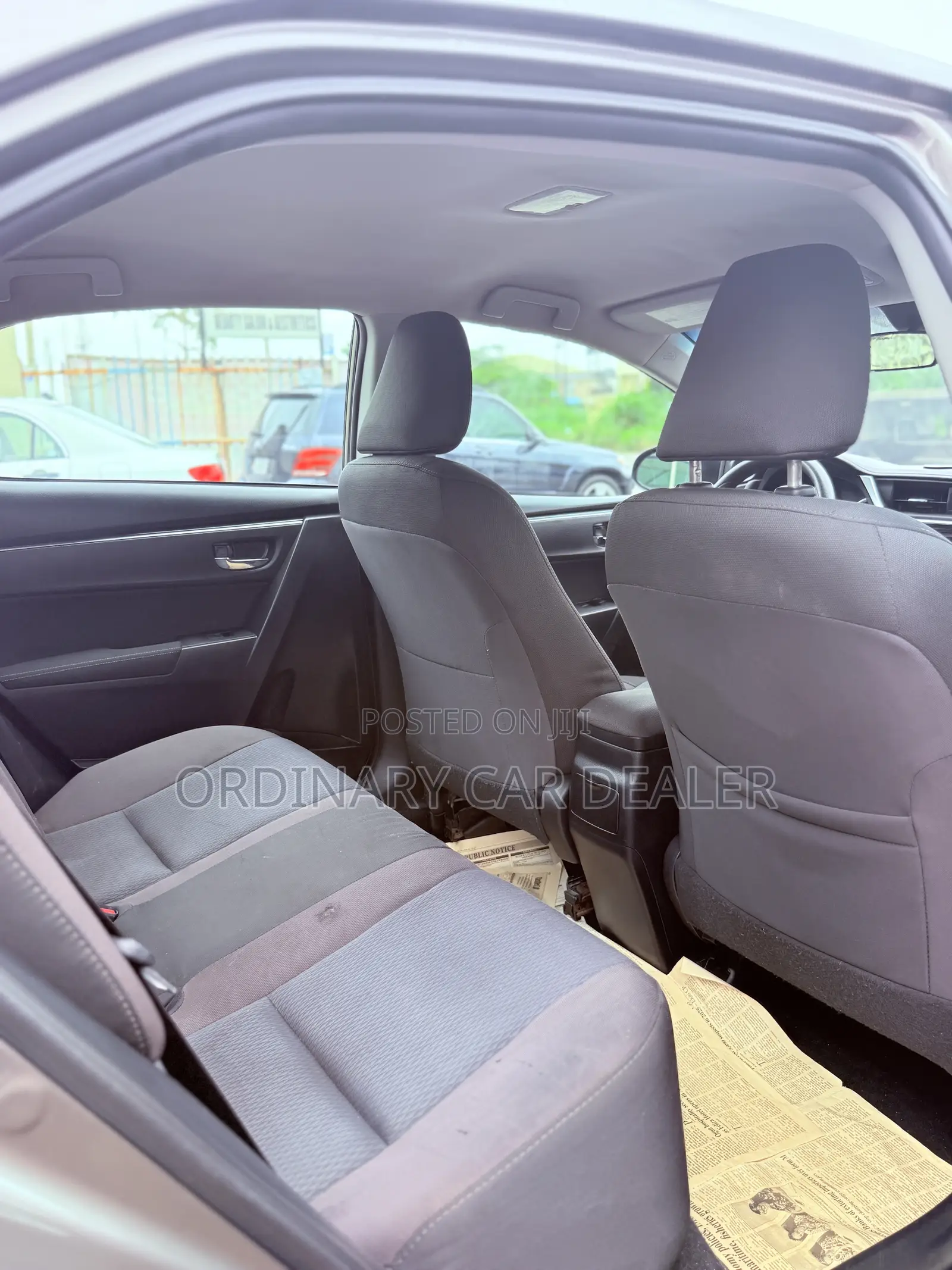 Toyota Corolla LE 4dr Sedan (1.8L 4cyl CVT) 2017 Brown