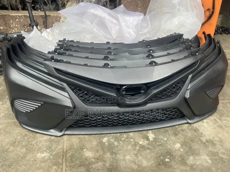 Complete Front Bumper Toyota Camry 2018 Sport