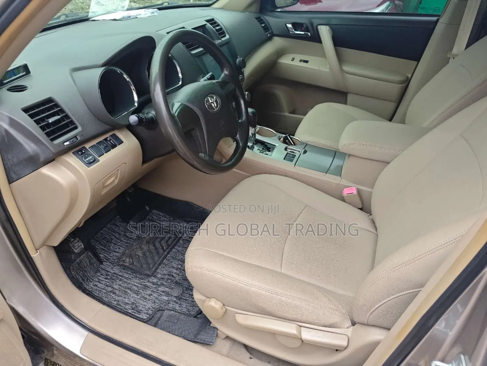 Toyota Highlander 2012 Gray