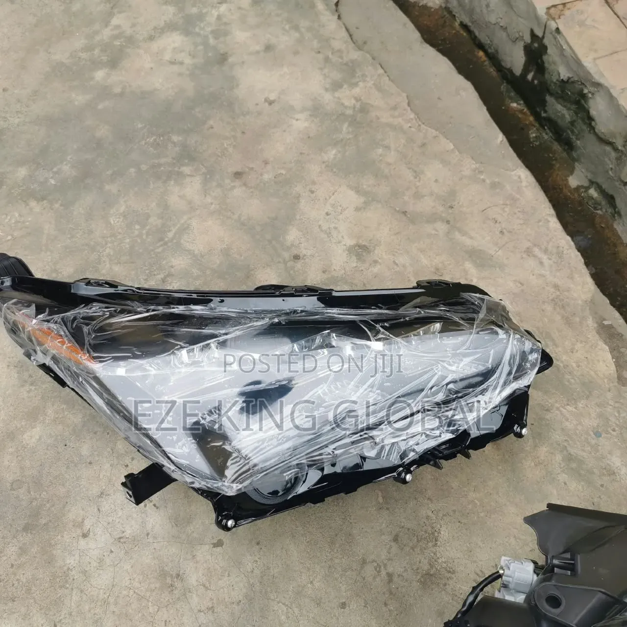Head Light Lexus NX 300 2018 3 Touch Available