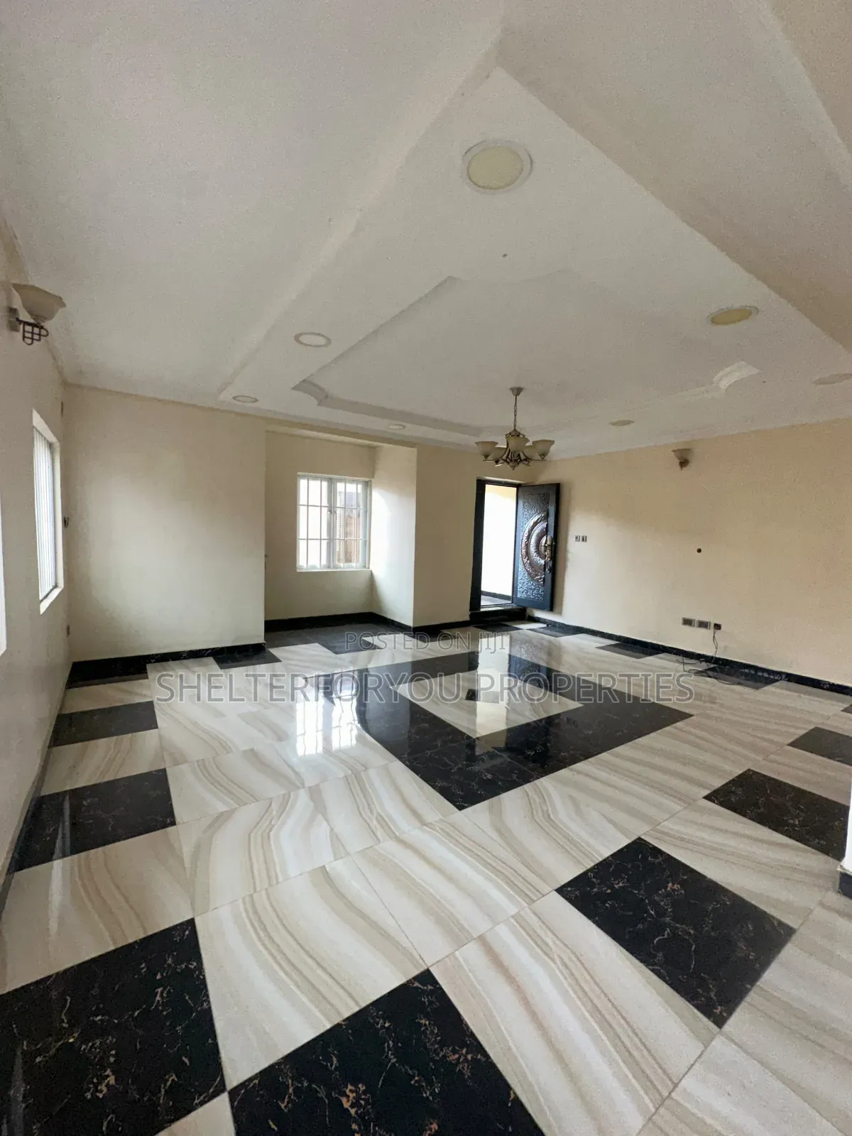 4bdrm Duplex in Lekki Expressway for sale