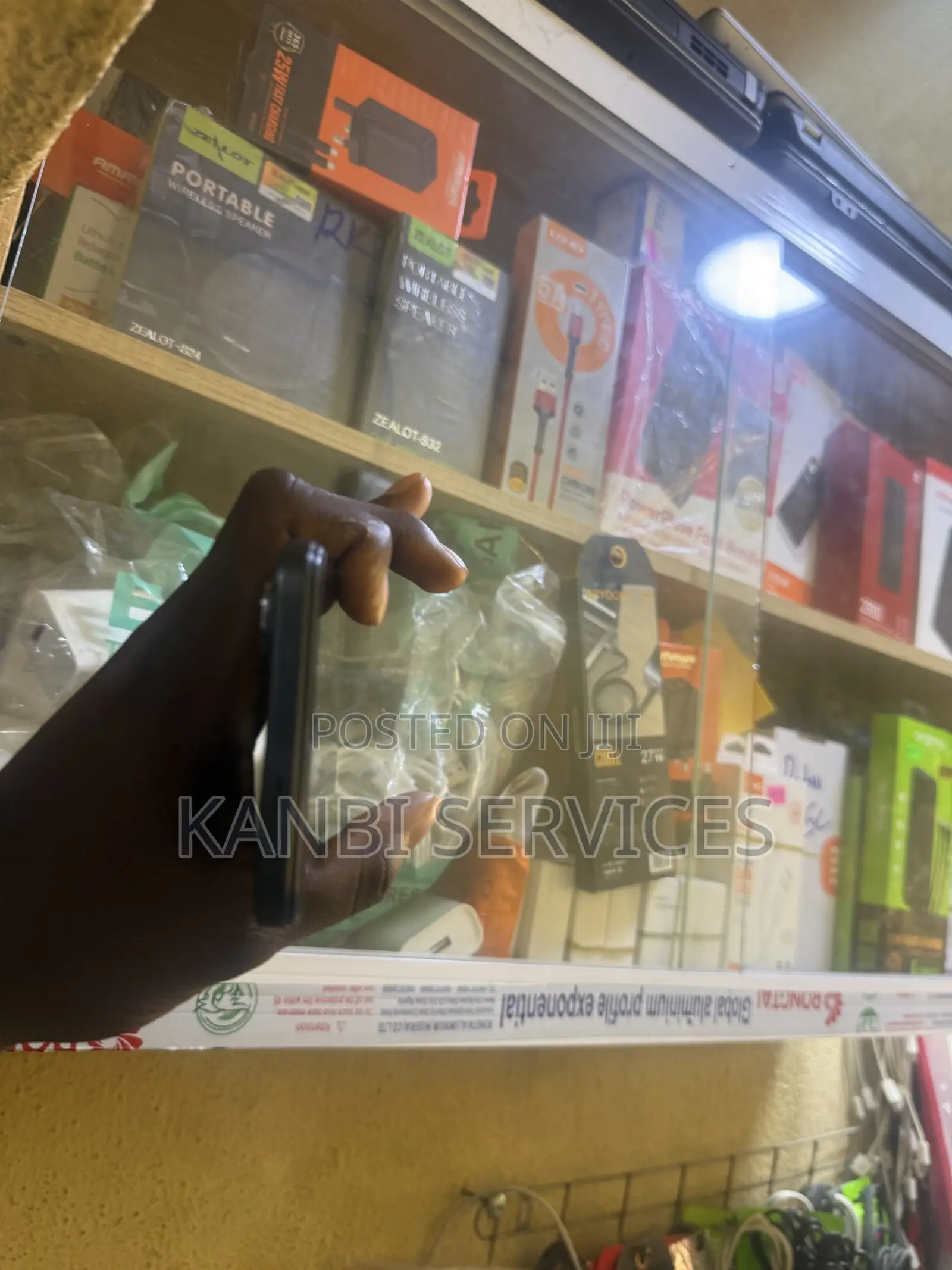 Infinix Hot 60i 128 GB