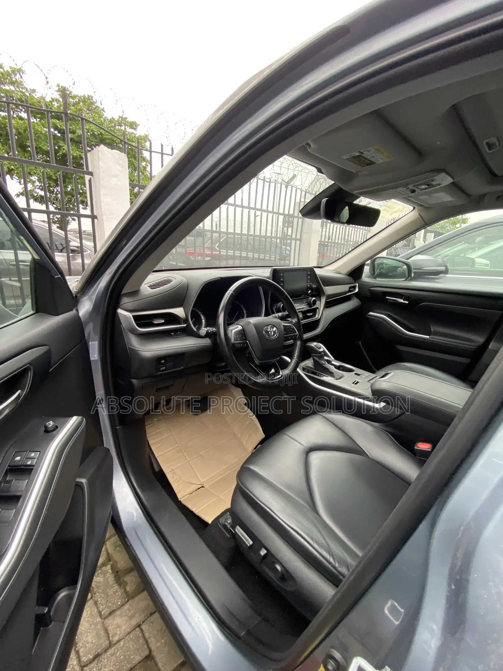 Toyota Highlander XLE AWD 2020 Blue