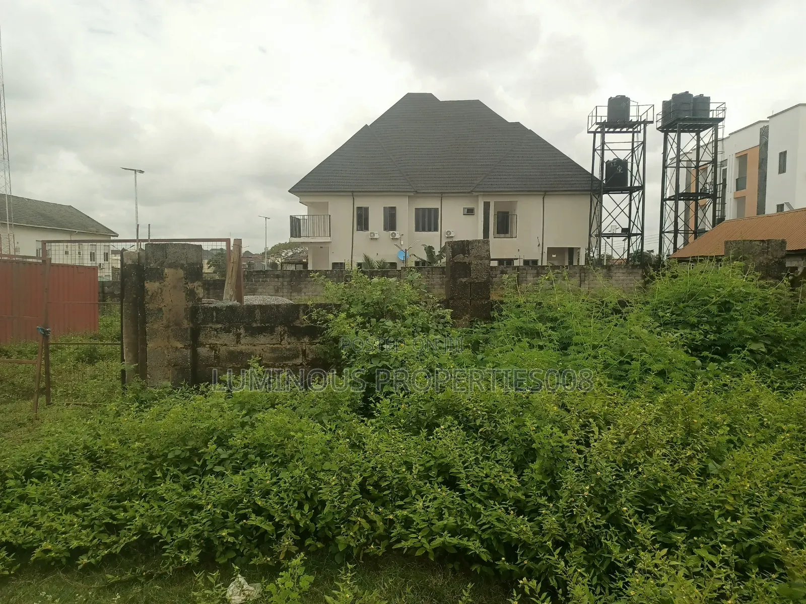 3bdrm Block of Flats in Tangerine Estate, Garki 1 for sale