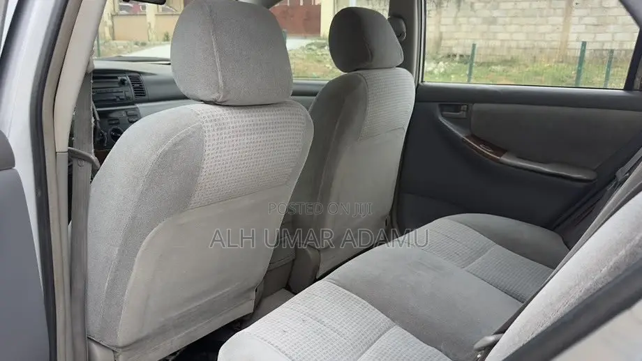 Toyota Corolla 2006 Silver