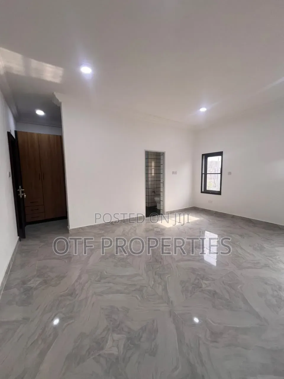 Furnished 6bdrm Apartment in Katampe Main for rent