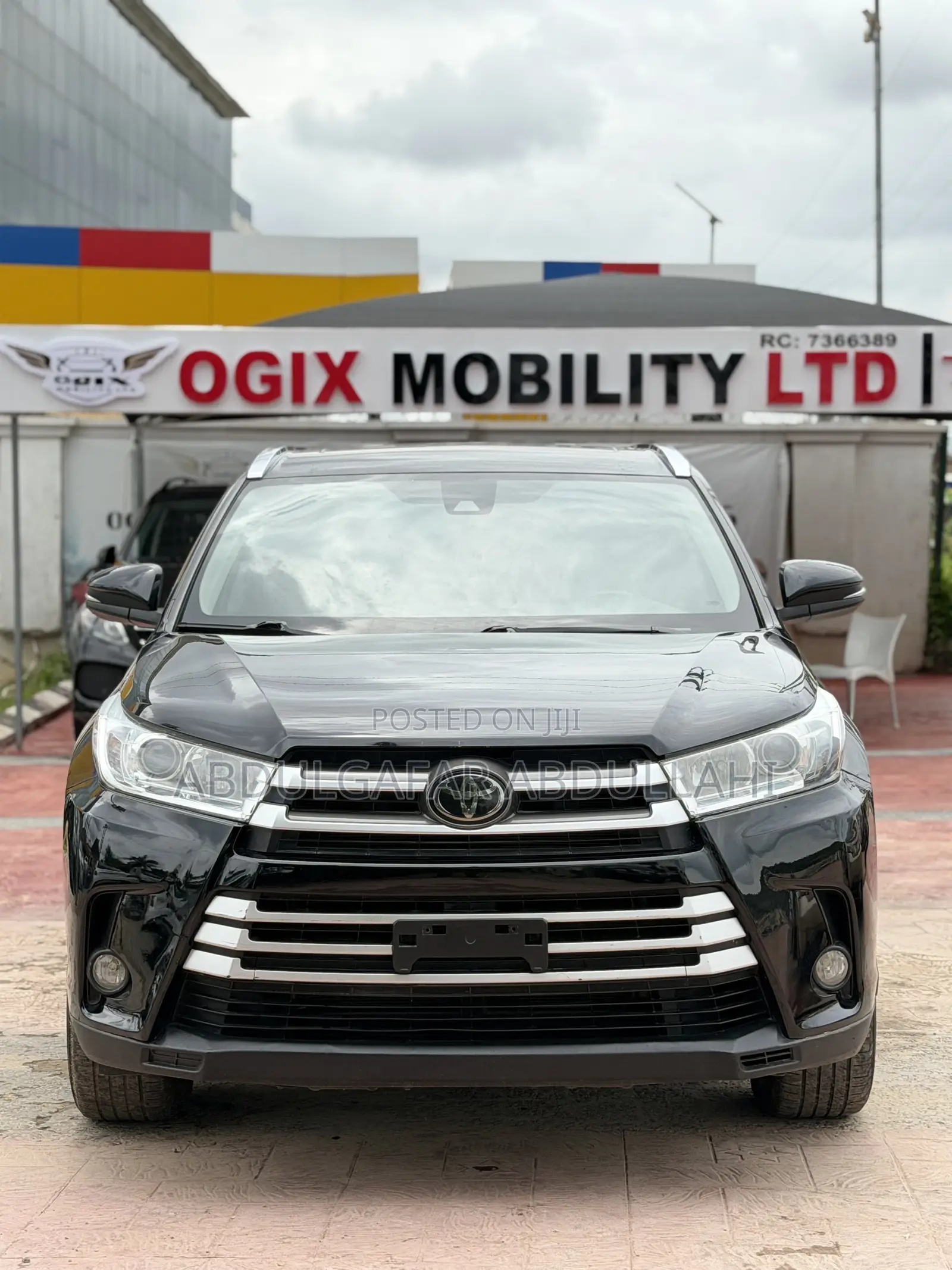 Toyota Highlander XLE 2019 Black