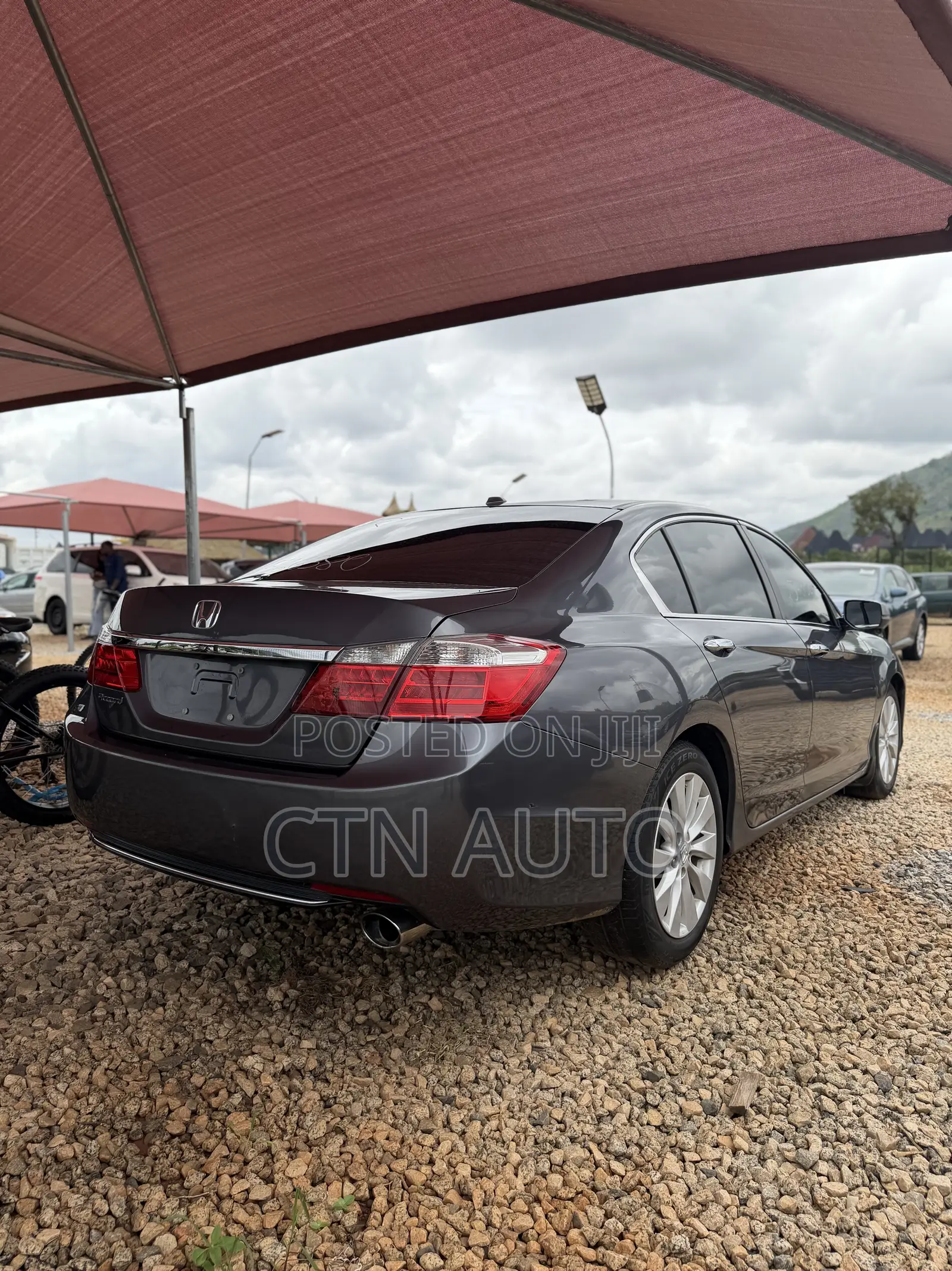 Honda Accord EX-L 4dr Sedan FWD (2.4L 4cyl 2A) 2013 Gray