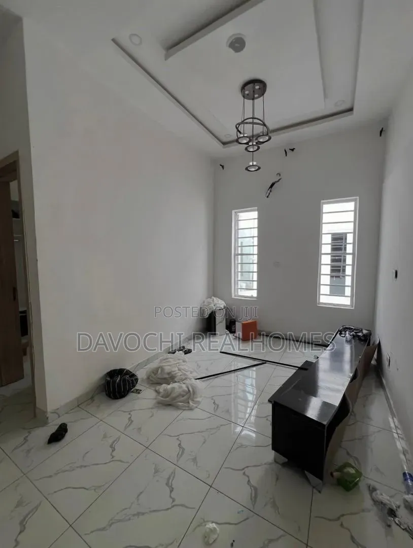 4bdrm Duplex in VGC / Ajah for rent