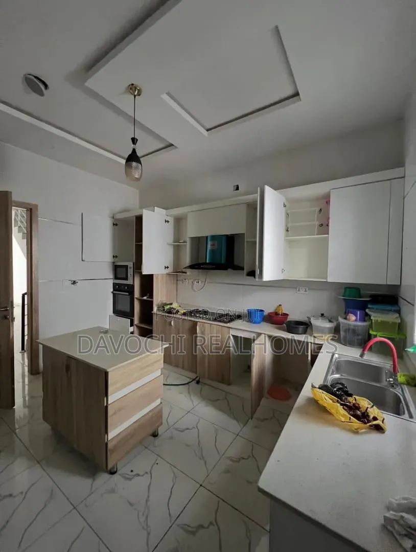 4bdrm Duplex in VGC / Ajah for rent