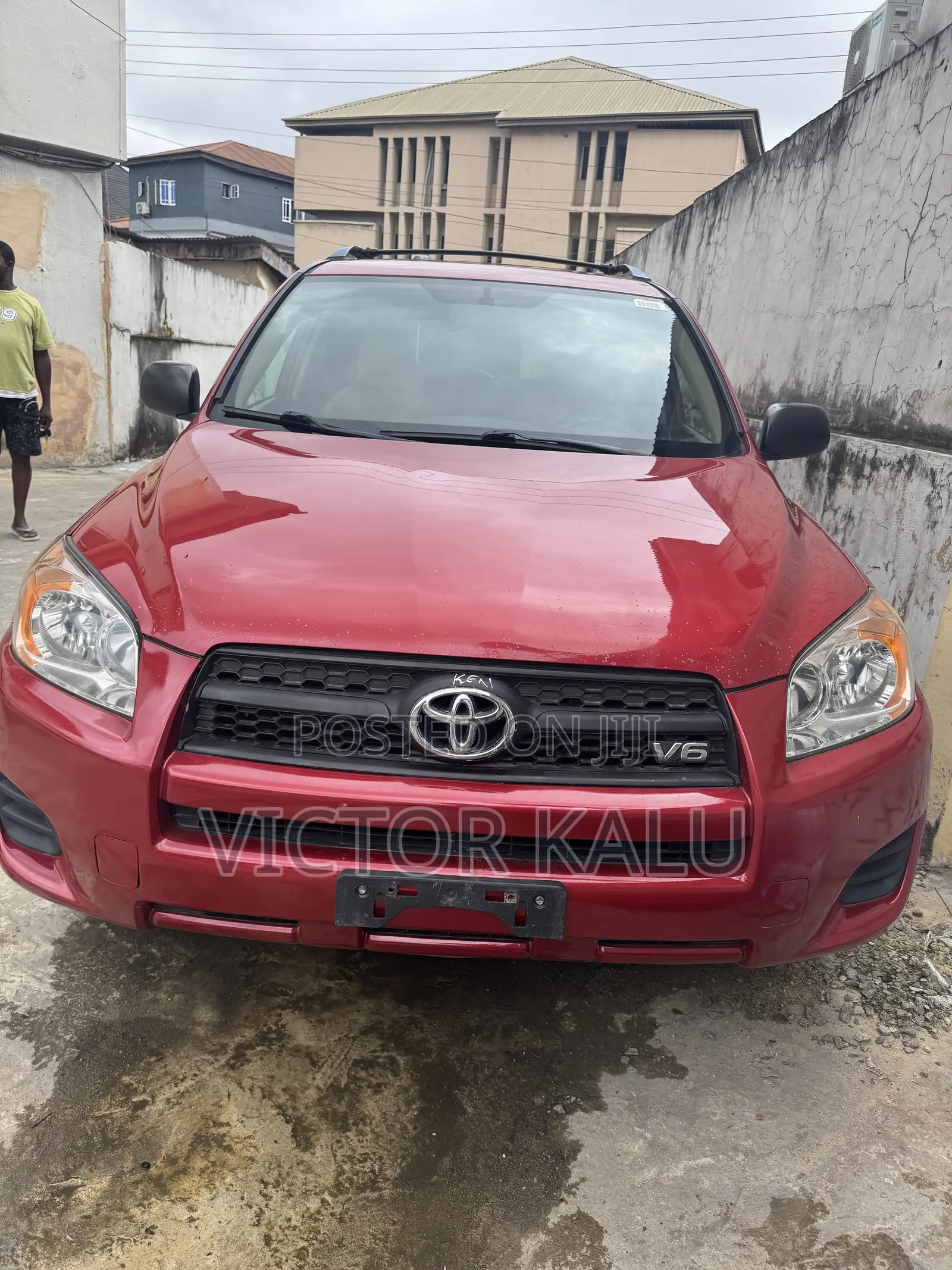 Toyota RAV4 V6 2009 Red