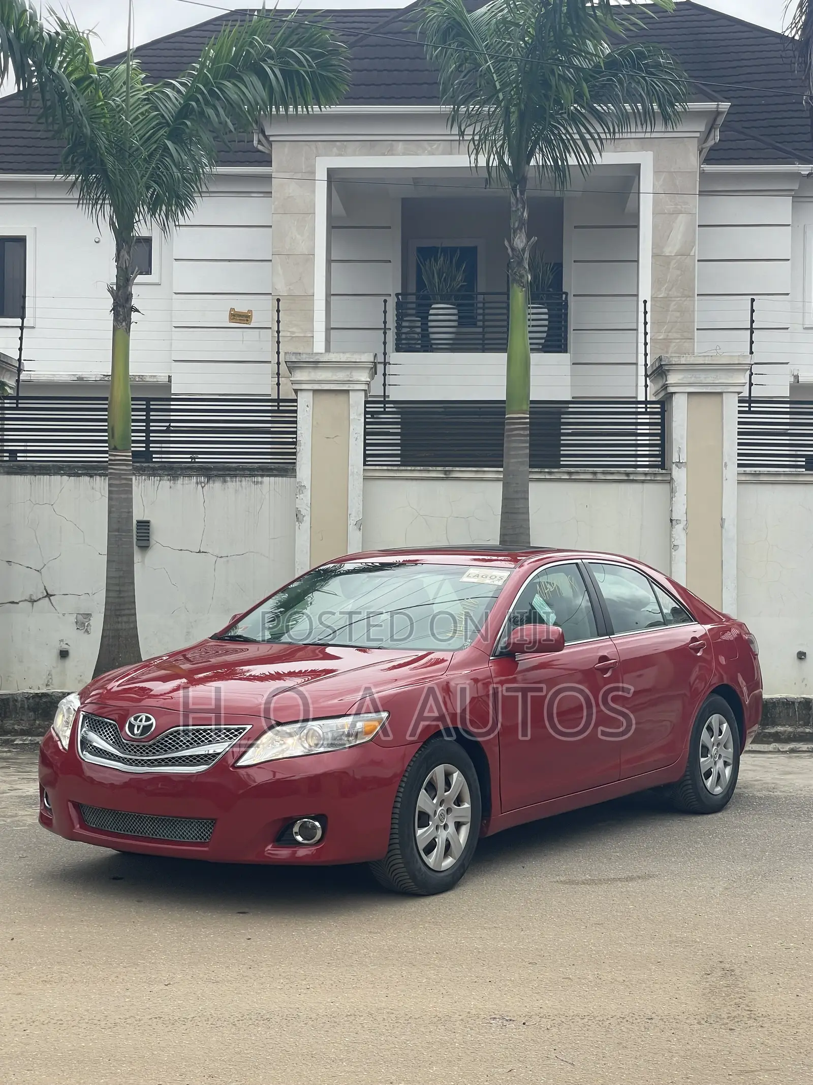 Toyota Camry LE 4dr Sedan (2.5L 4cyl 6AM) 2010 Red