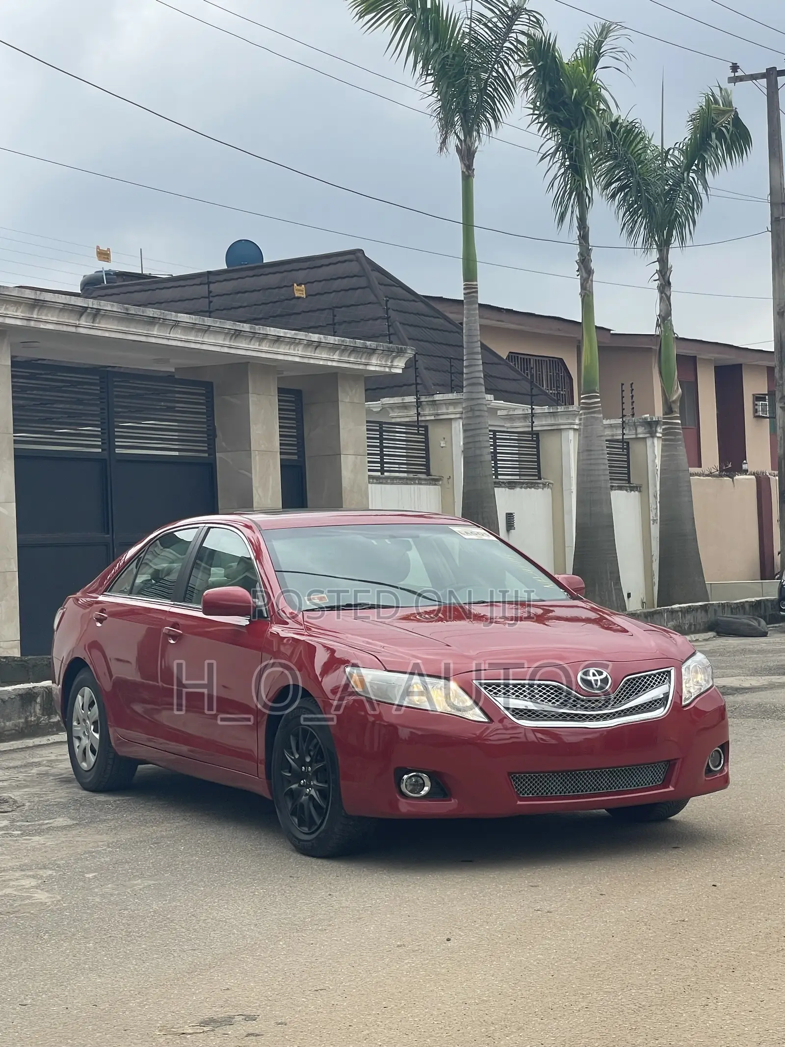 Toyota Camry LE 4dr Sedan (2.5L 4cyl 6AM) 2010 Red