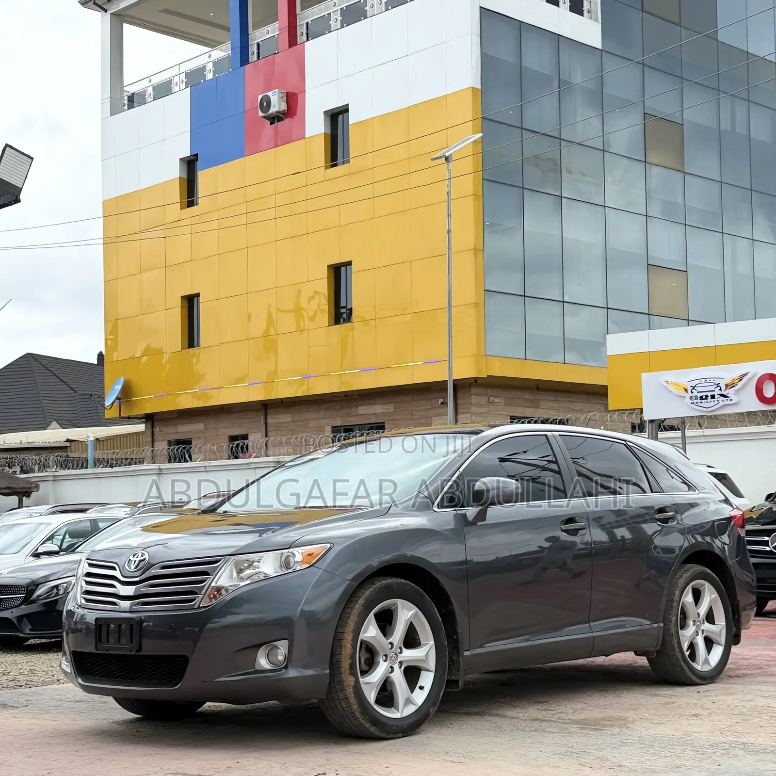 Toyota Venza V6 AWD 2011 Gray