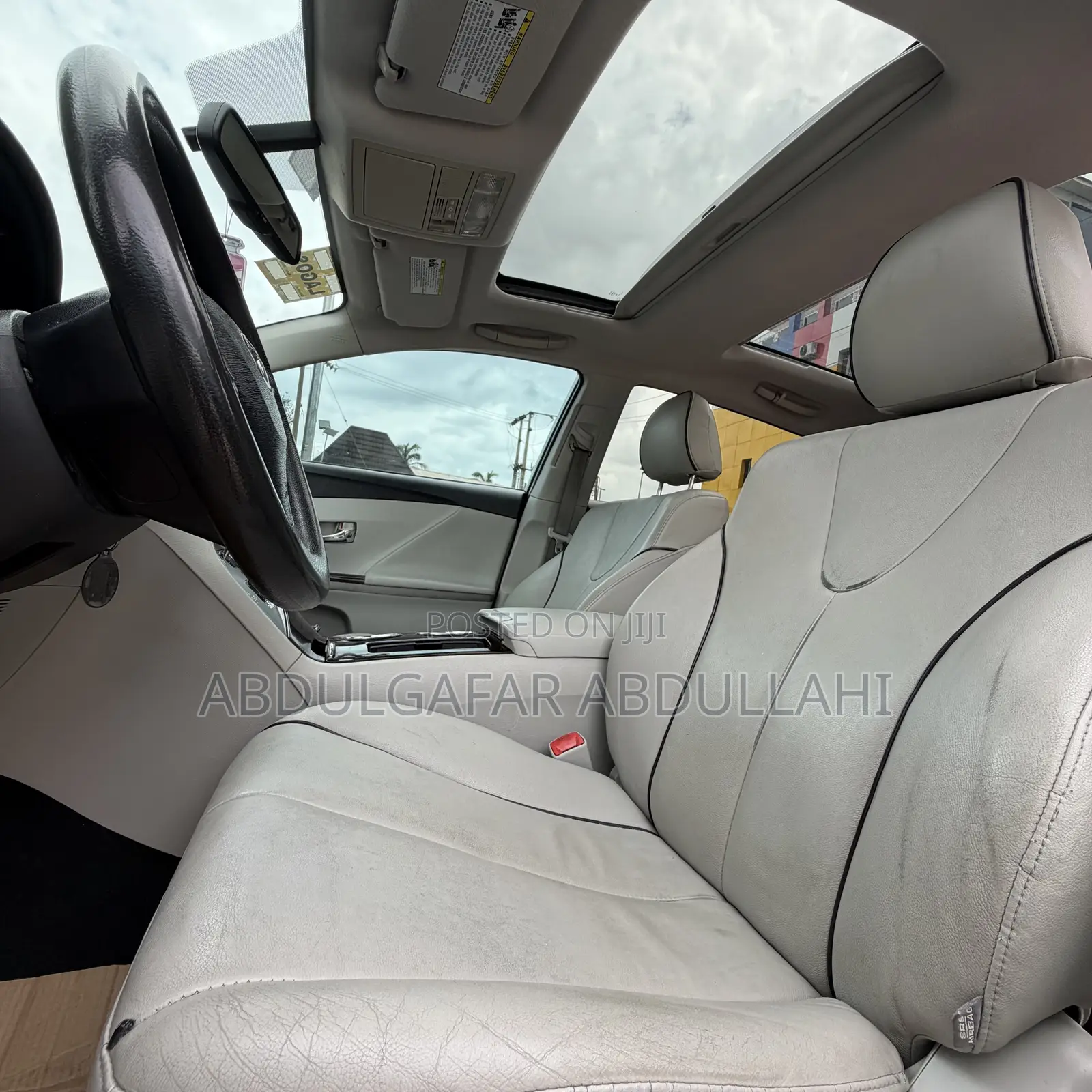 Toyota Venza V6 AWD 2011 Gray