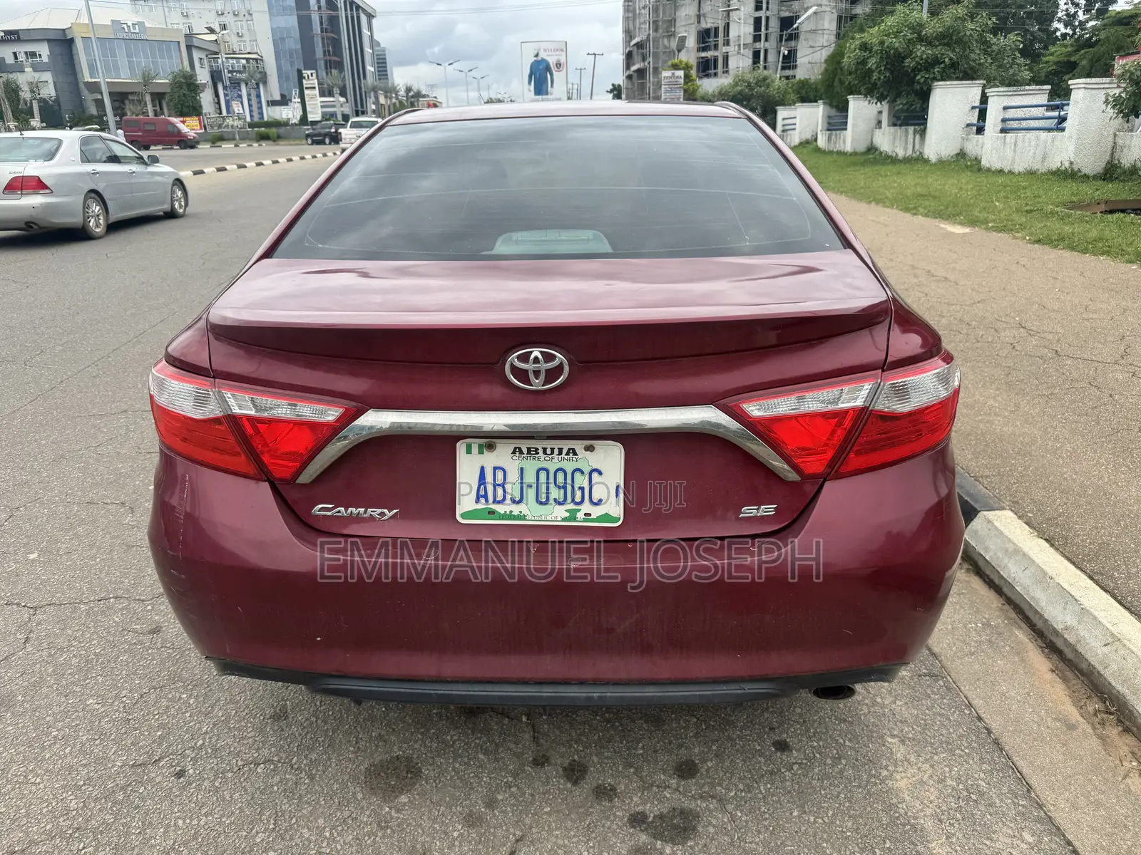 Toyota Camry SE 4dr Sedan (2.5L 4cyl 6A) 2015 Red