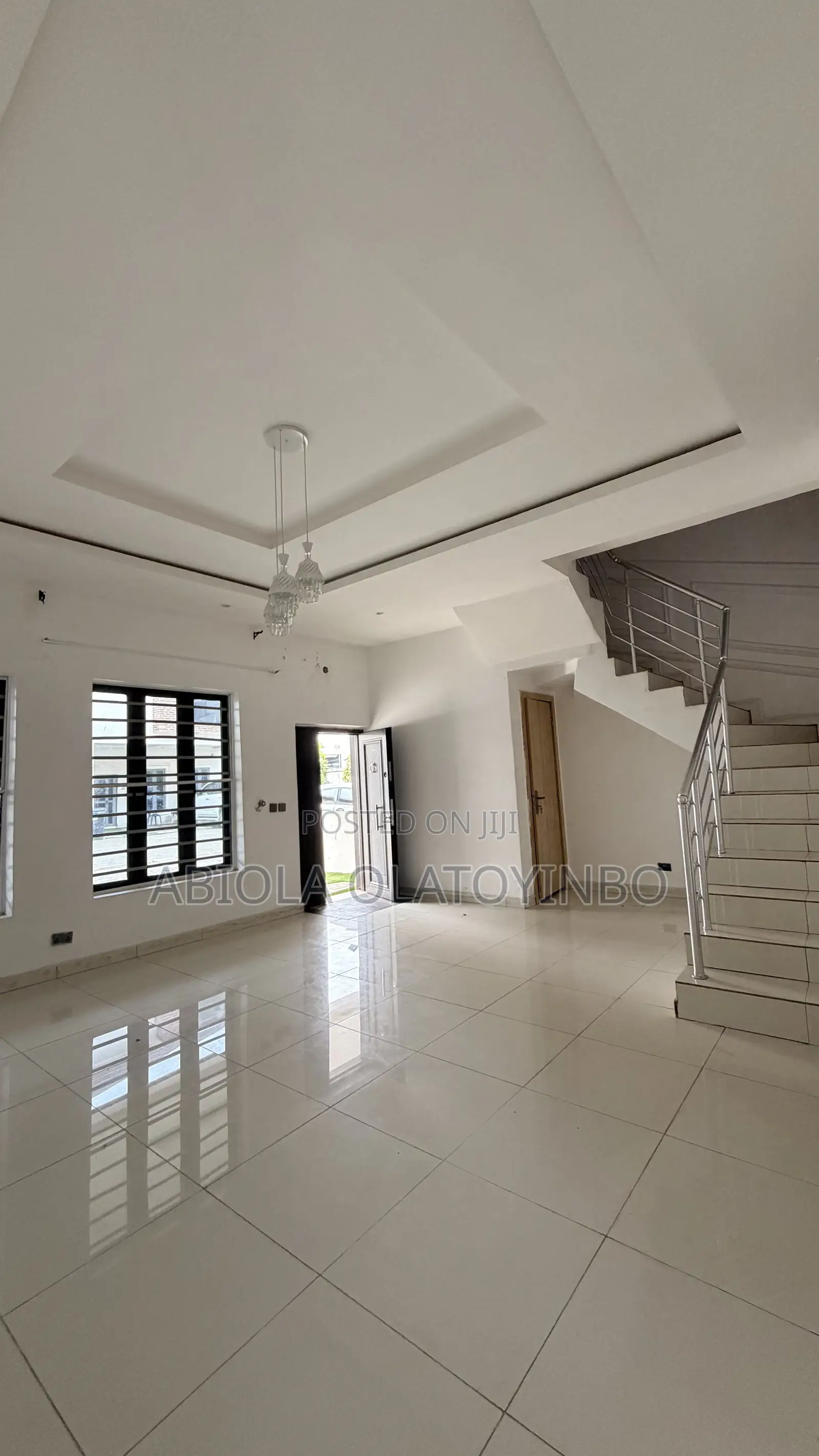 4bdrm Townhouse / Terrace in Ikota Villa for rent