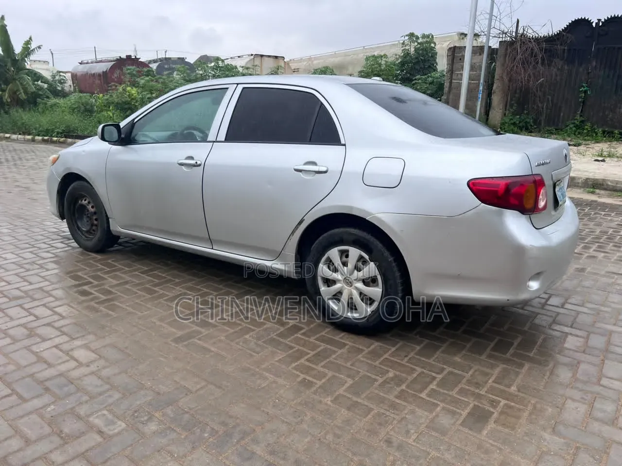 Toyota Corolla 2010 Silver