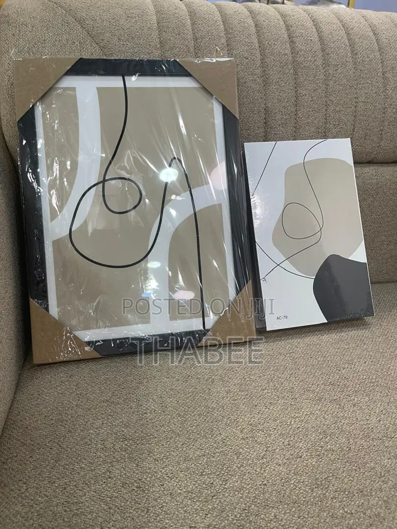 30×40 Wall Frame and Faux Book Set