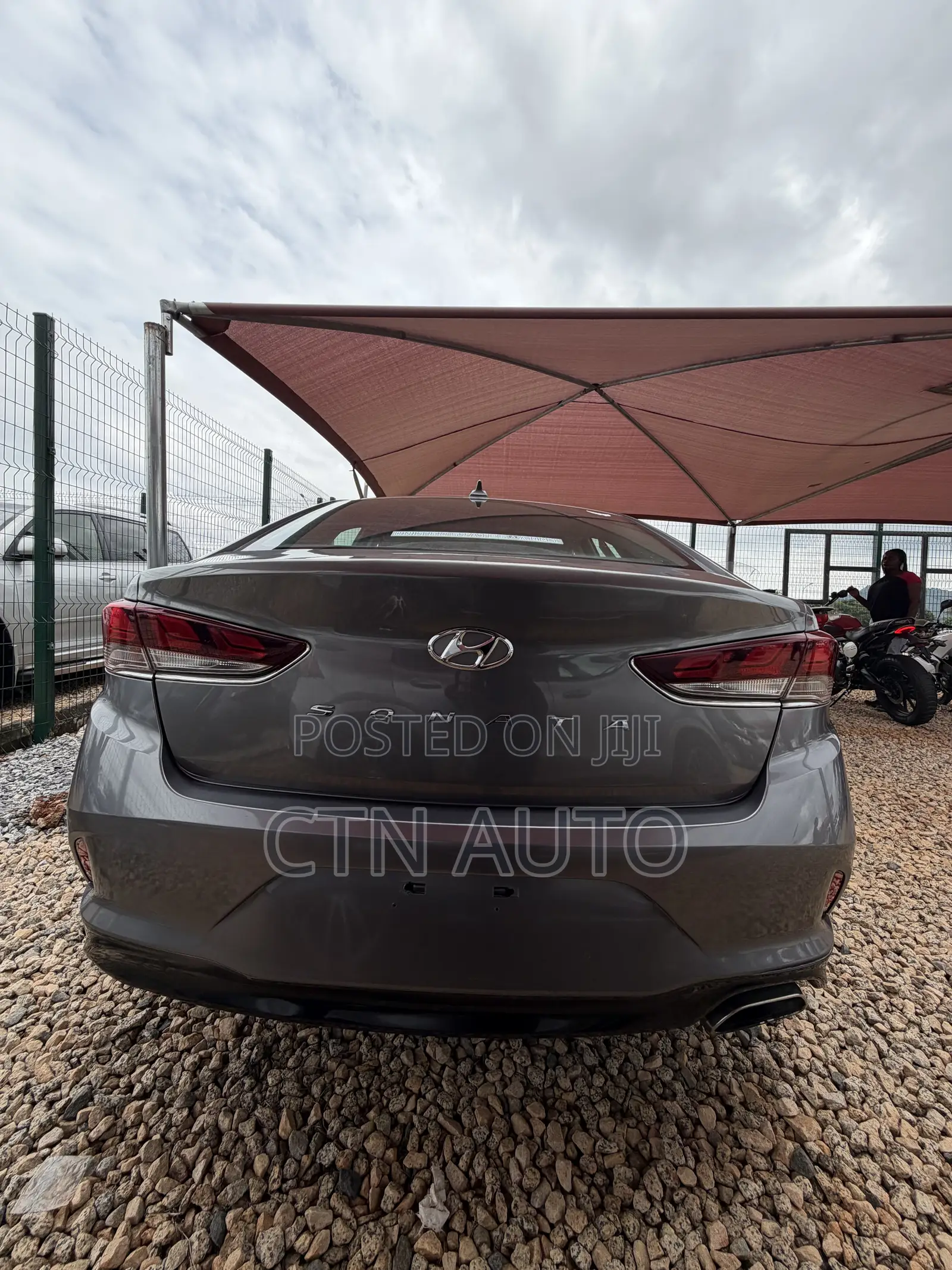 Hyundai Sonata SE 2018 Gray