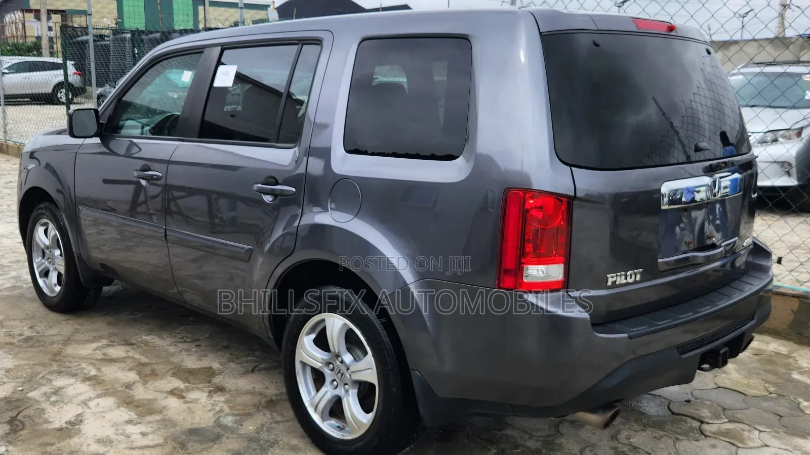 Honda Pilot EX-L w/Navigation 4dr SUV 4WD (3.5L 6cyl 5A) 2015 Gray