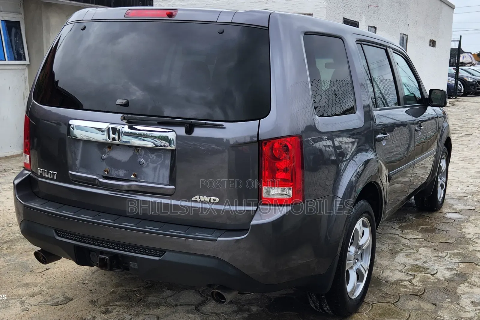Honda Pilot EX-L w/Navigation 4dr SUV 4WD (3.5L 6cyl 5A) 2015 Gray