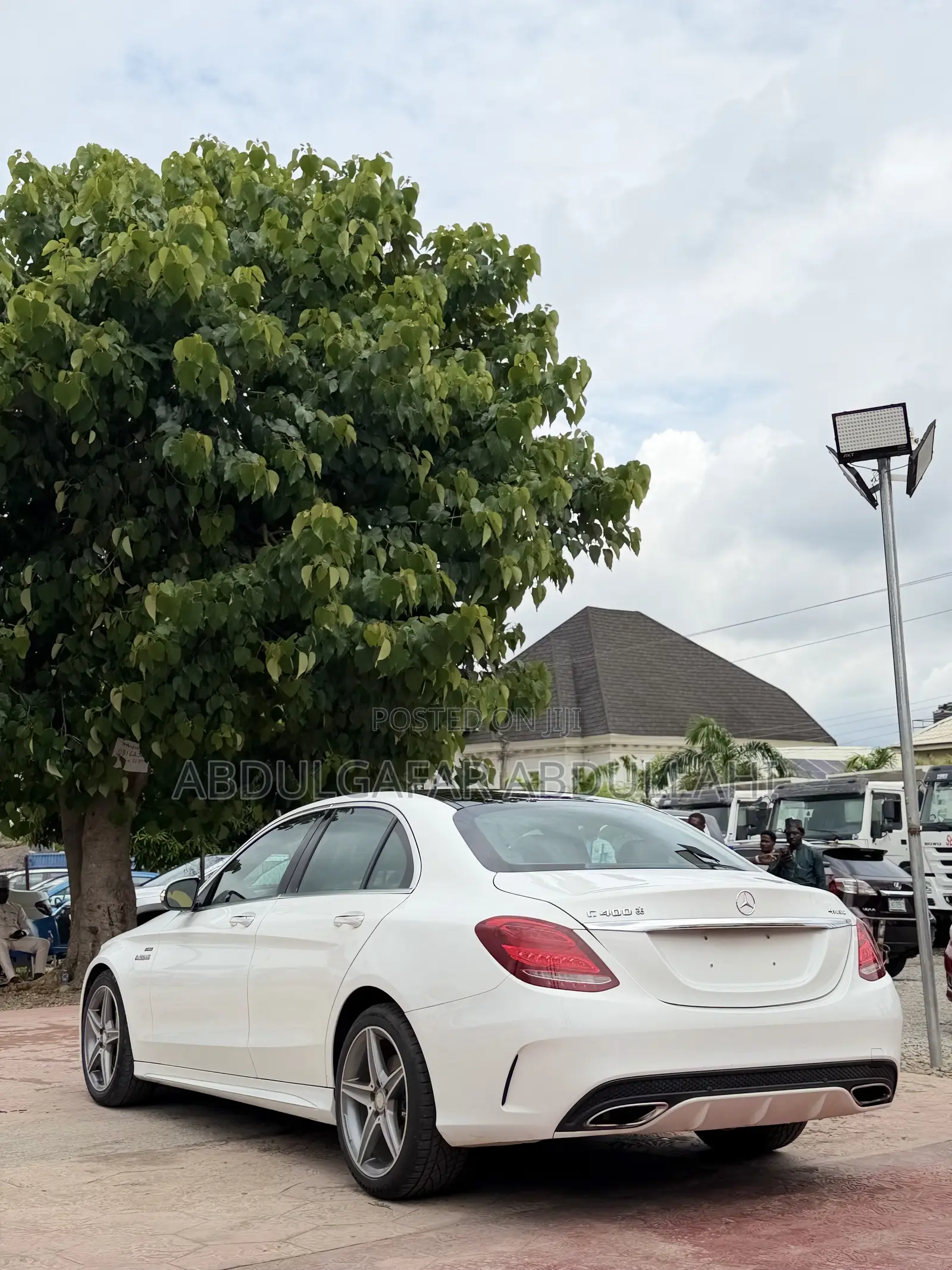 Mercedes-Benz C400 4Matic AWD Sedan (3.0L V6 7A) 2015 White