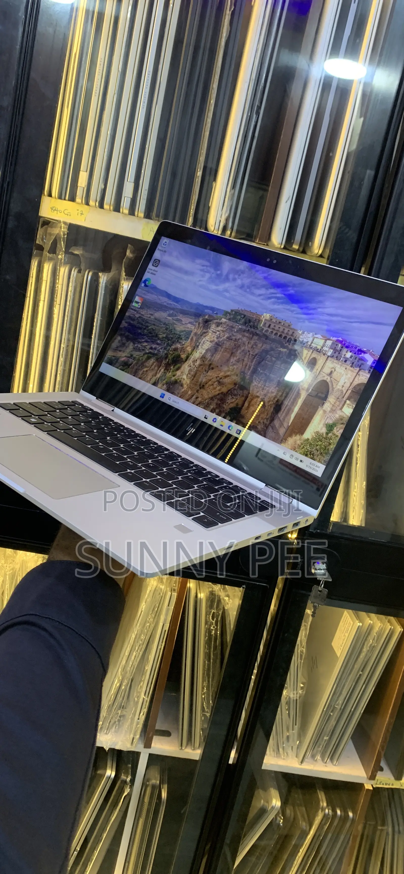 Laptop HP EliteBook 1030 16GB Intel Core i7 SSD 256GB