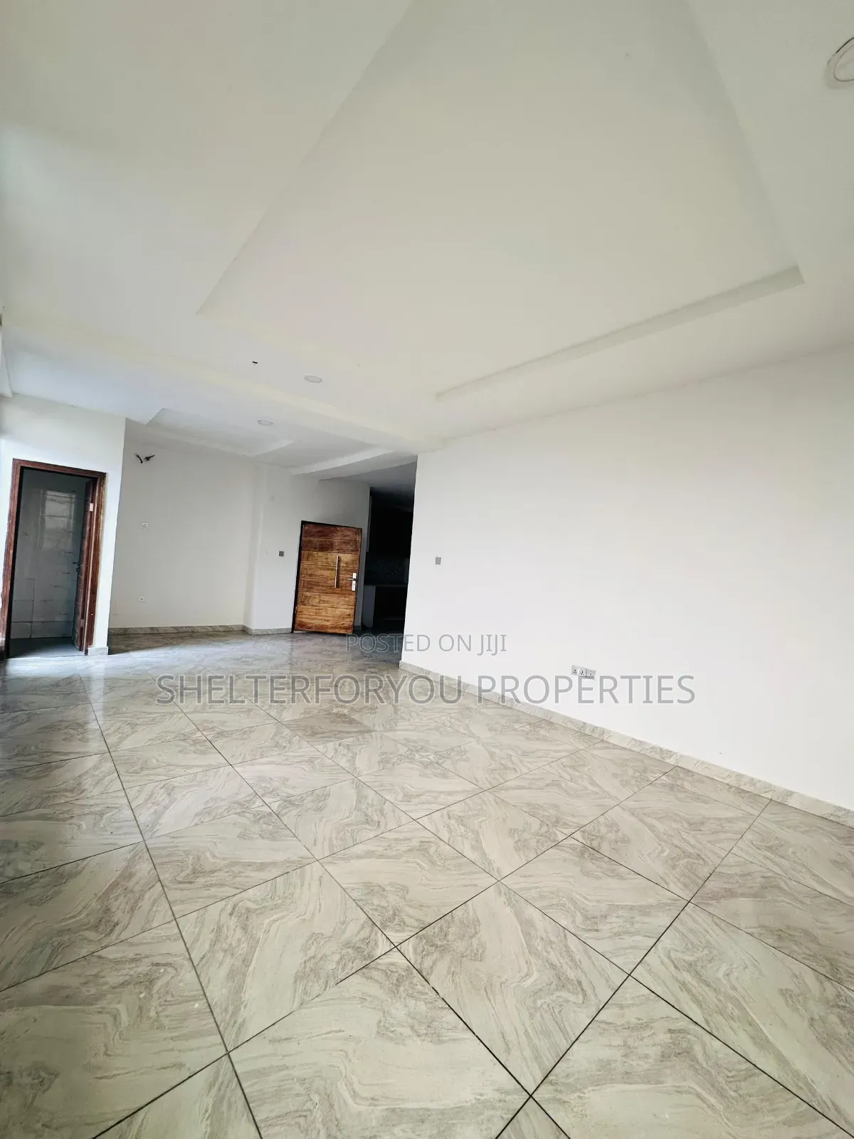 3bdrm Apartment in Lekki Expressway for rent