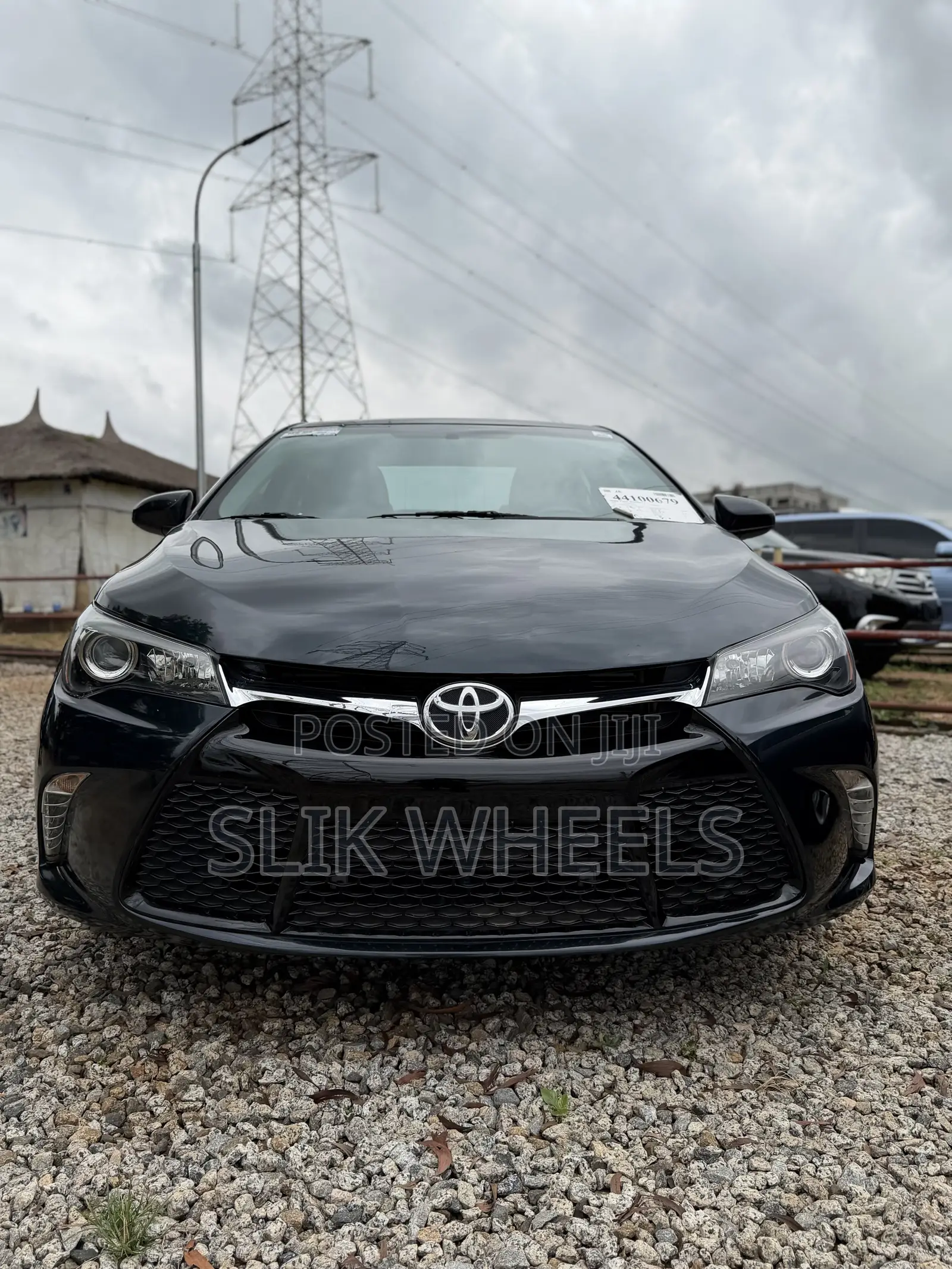 Toyota Camry SE 4dr Sedan (2.5L 4cyl 6A) 2016 Blue