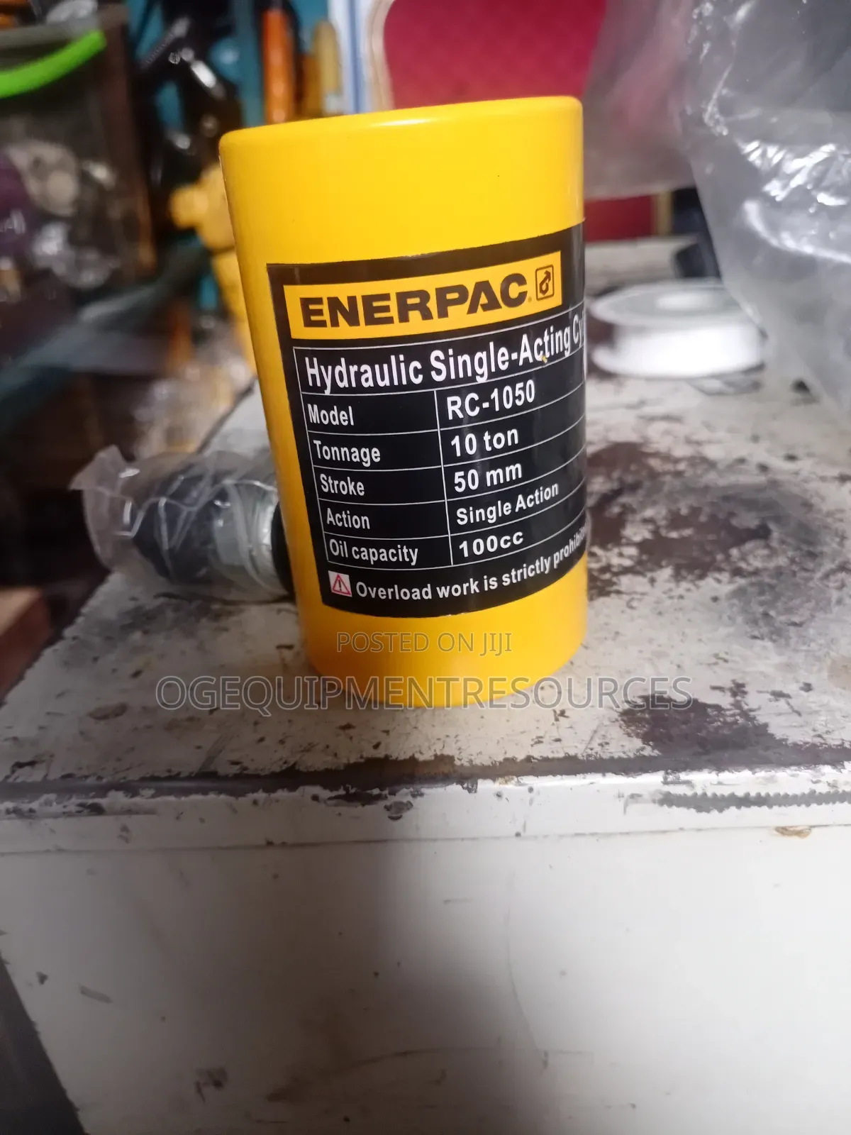 Enerpac RC-1050 Hydraulic Single-Acting Cylinder