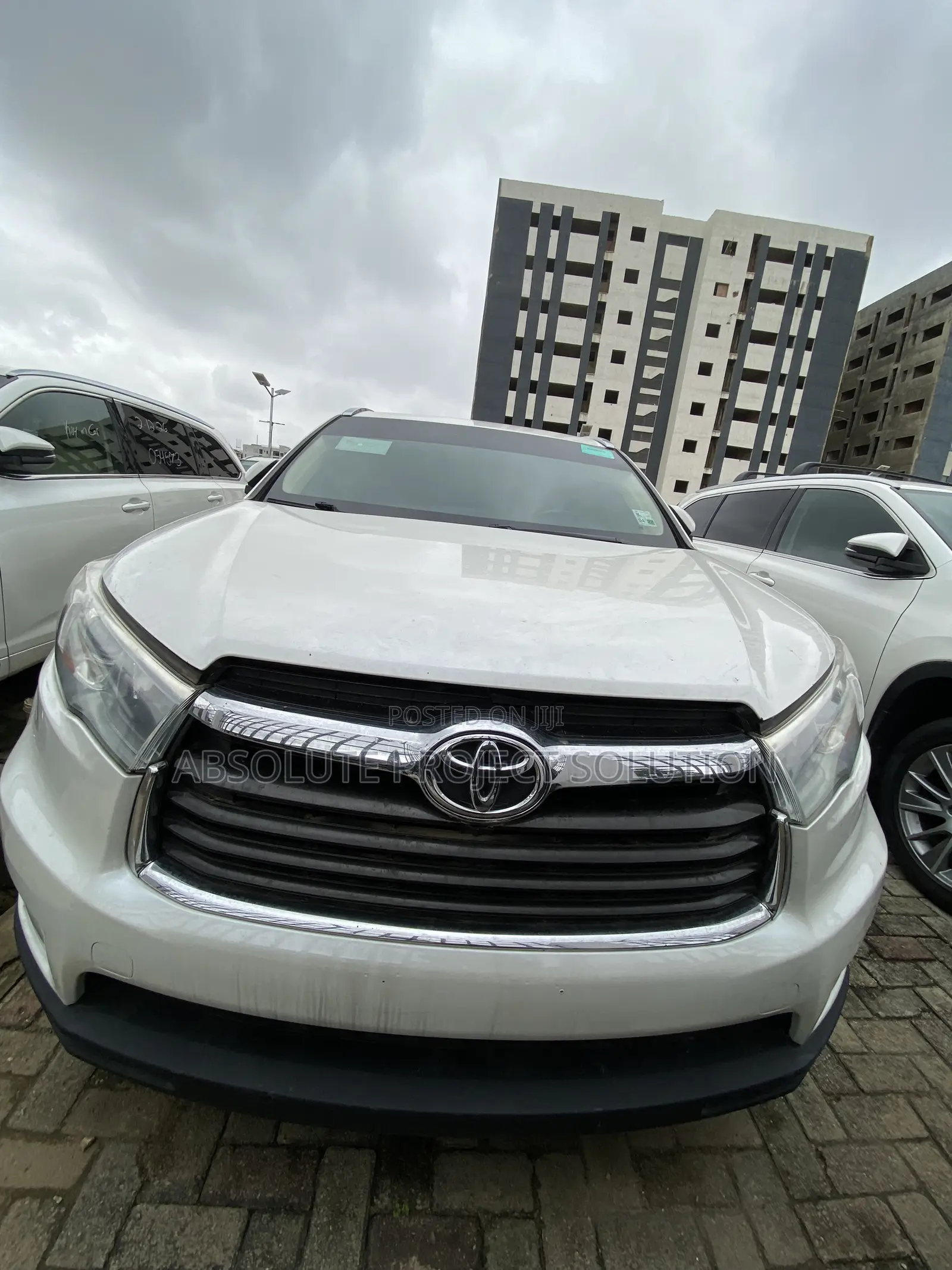 Toyota Highlander Limited 4dr SUV (3.5L 6cyl 6A) 2015 White