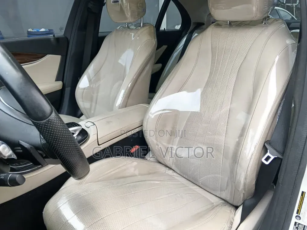 Mercedes-Benz E300 4Matic AWD Sedan (2.0L 4cyl 9A) 2017 White