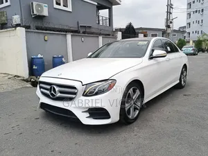Mercedes-Benz E300 4Matic AWD Sedan (2.0L 4cyl 9A) 2017 White