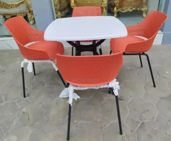 White Dining Table With Chairs