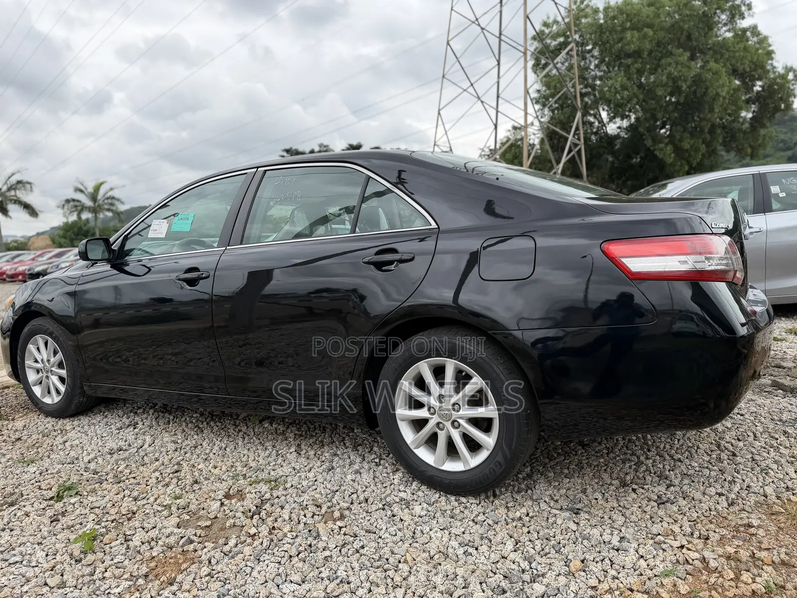 Toyota Camry XLE 4dr Sedan (2.5L 4cyl 6A) 2011 Black