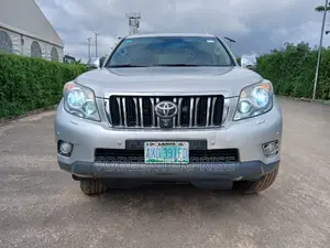 Toyota Land Cruiser Prado 2013 Silver