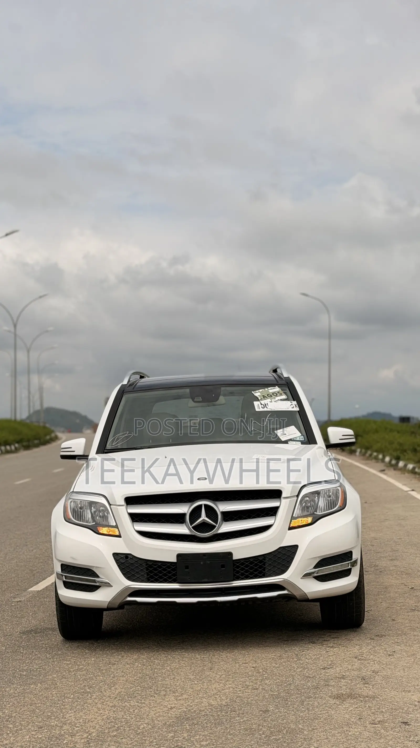 Mercedes-Benz GLK-Class Base GLK 350 4dr 4x2 (3.5L 6cyl 7A) 2015 White